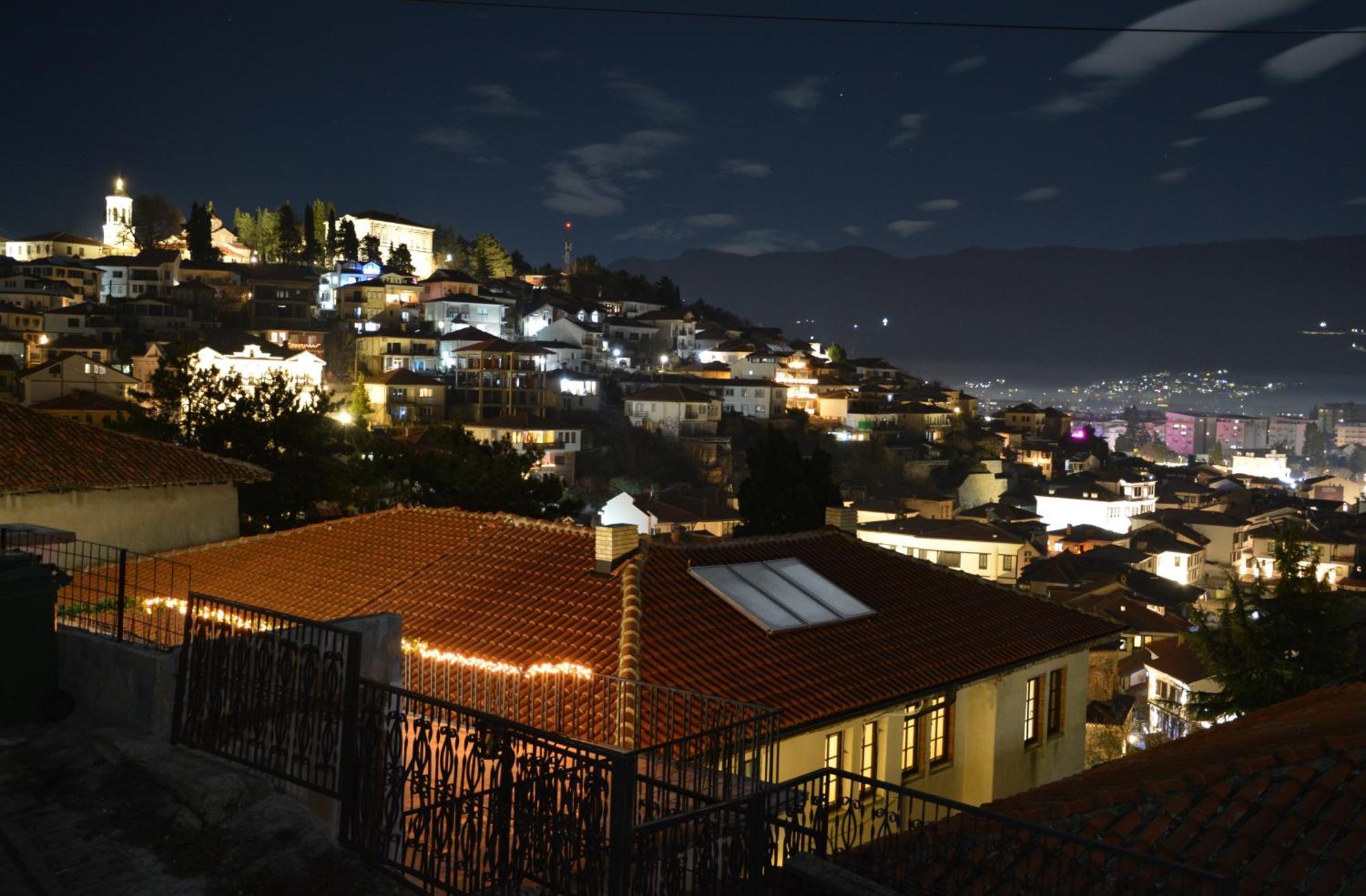 אוהריד Miryana Guest House מראה חיצוני תמונה