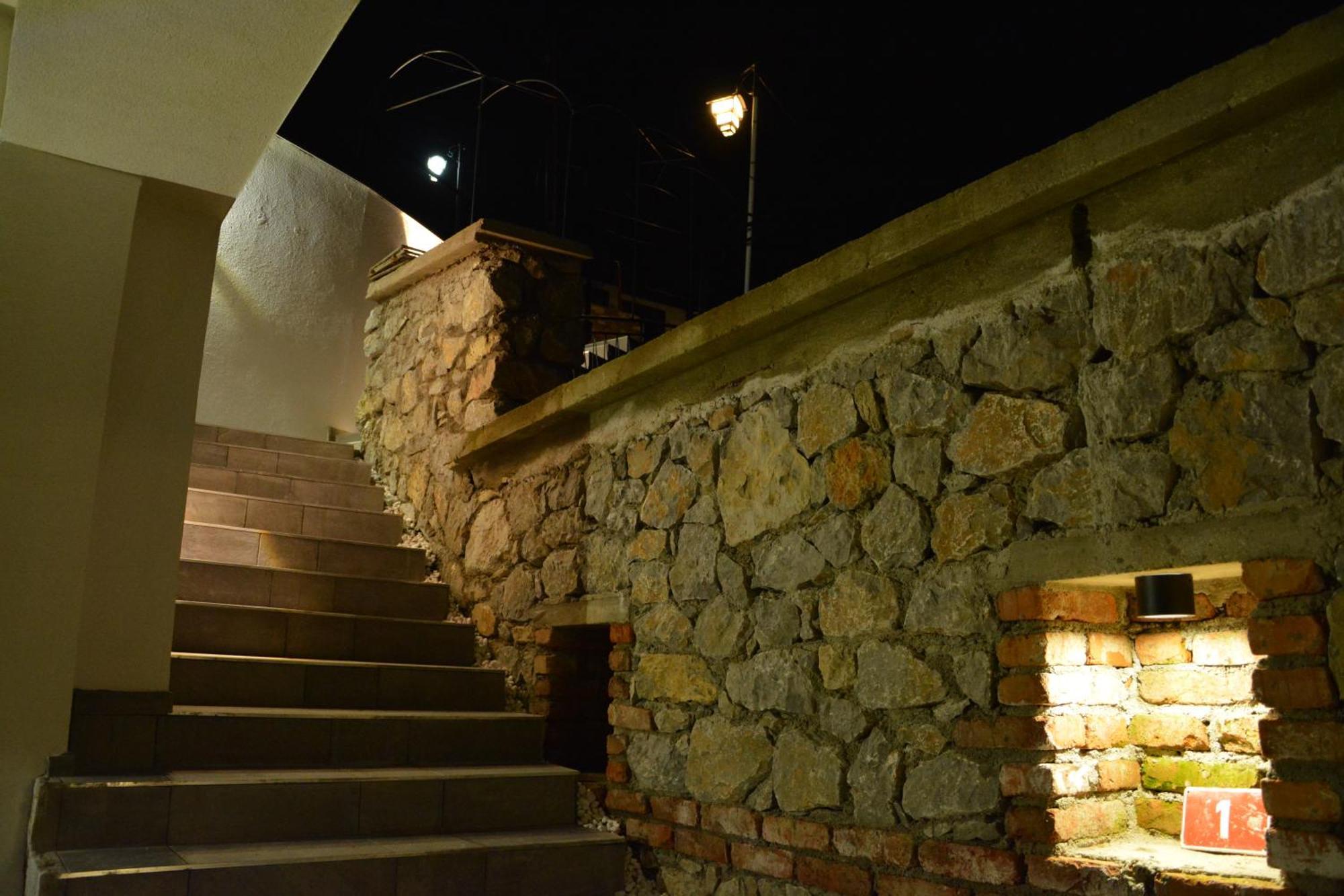 אוהריד Miryana Guest House מראה חיצוני תמונה