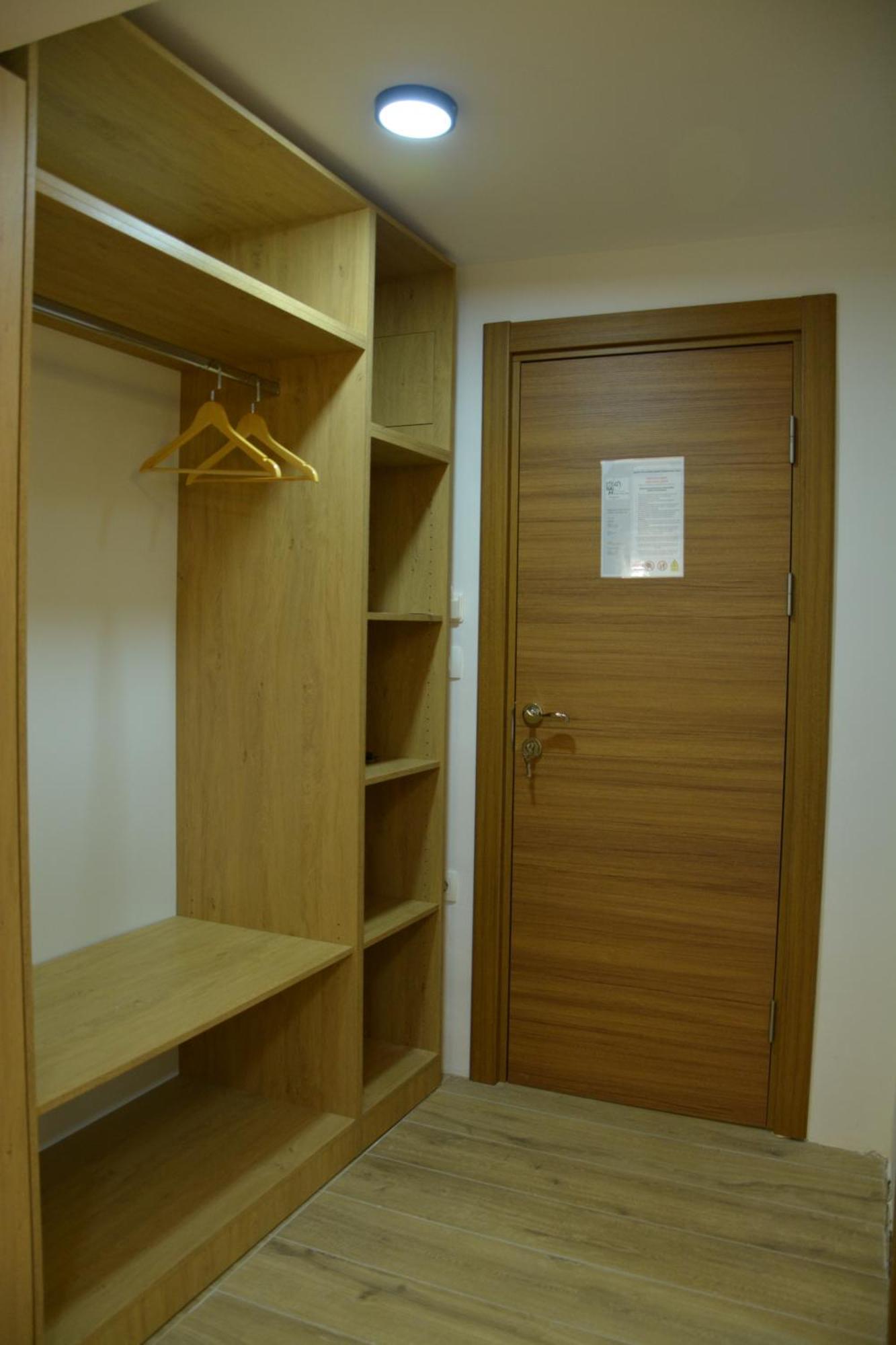 אוהריד Miryana Guest House מראה חיצוני תמונה