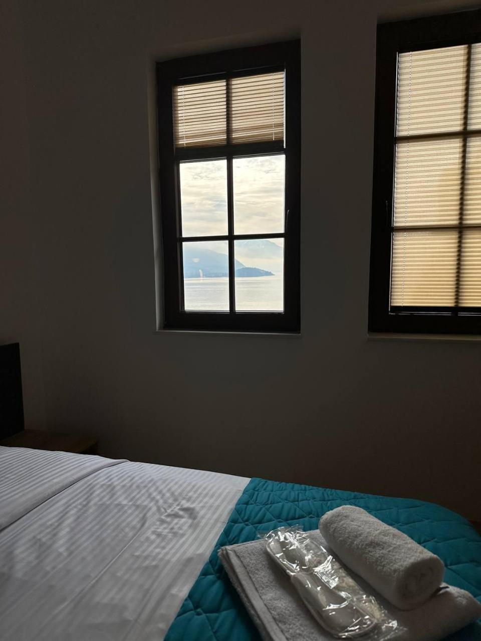 אוהריד Miryana Guest House חדר תמונה