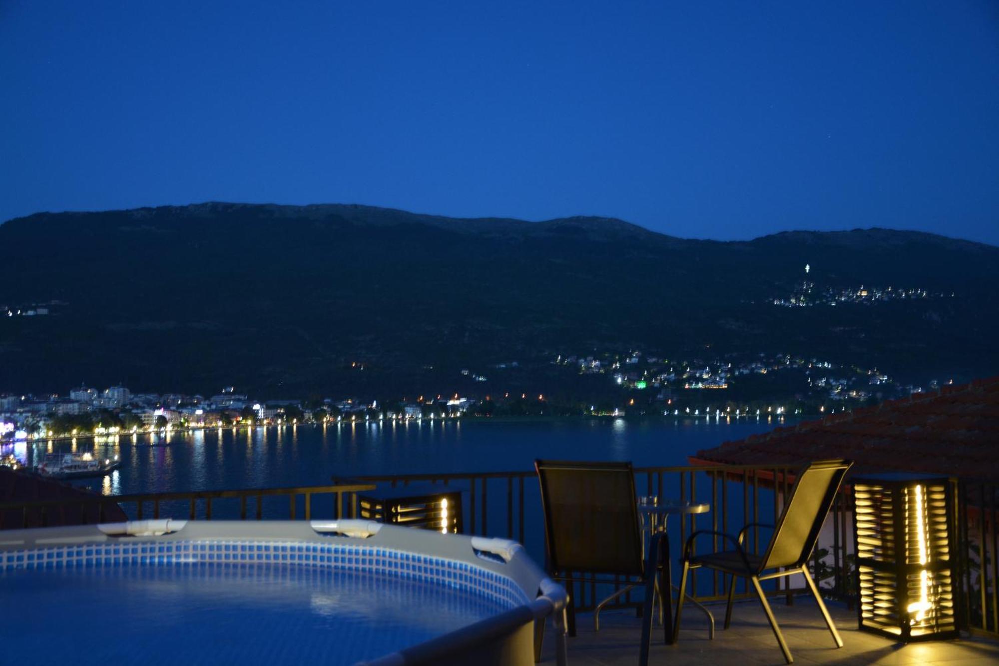 אוהריד Miryana Guest House מראה חיצוני תמונה