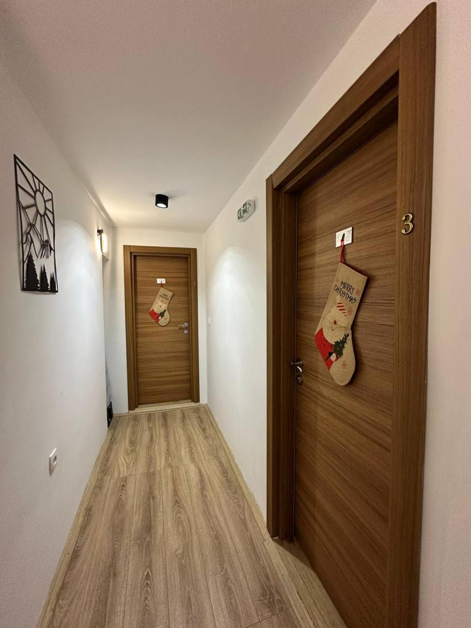 אוהריד Miryana Guest House מראה חיצוני תמונה